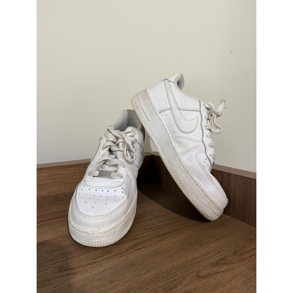 Nike Air Force 1 Low GS White Sneakers 314192-117 Size 6Y